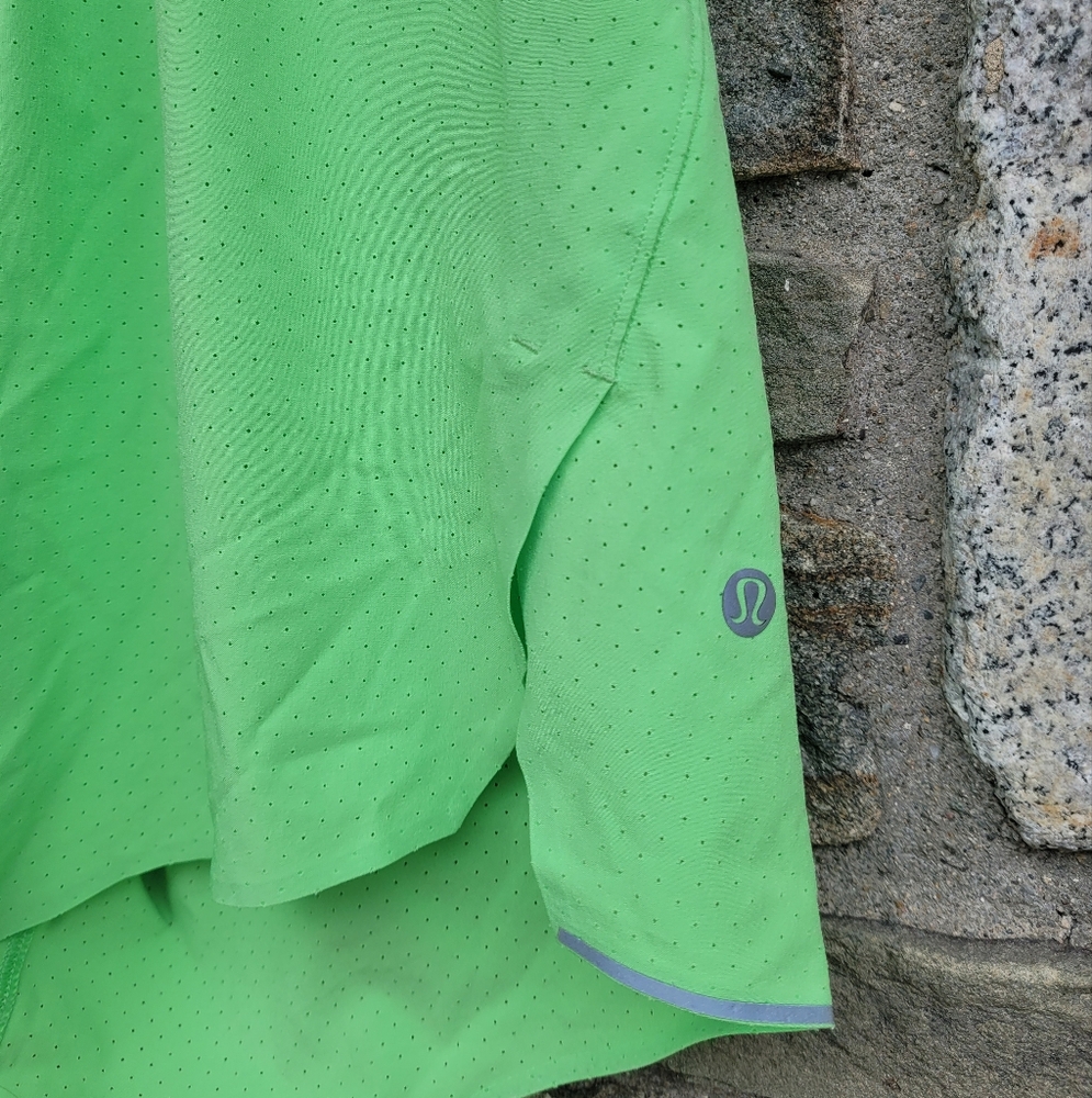 Lululemon Fast And Free Shorts - Picture 2 of 15